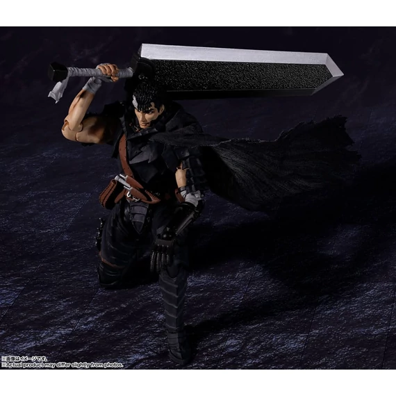 Berserk S.H. Figuarts Akciófigura - Guts "Berserker Armor" 16 cm