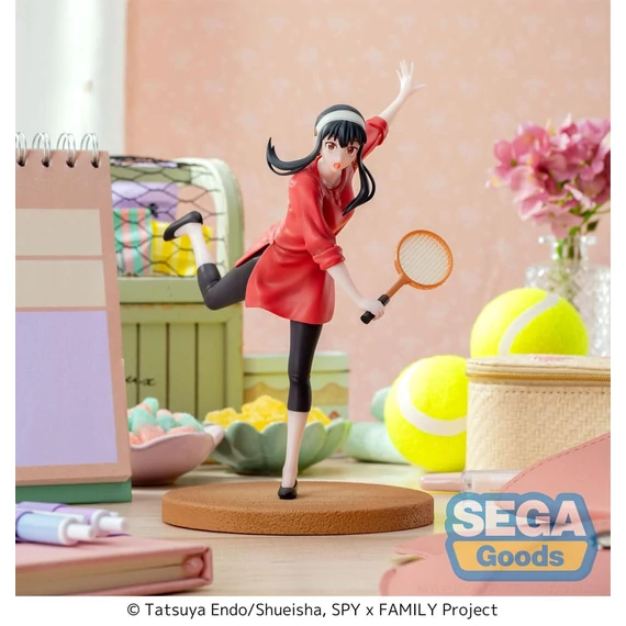 Spy x Family Luminasta PVC Szobor - Yor Forger (Tennis) 17 cm