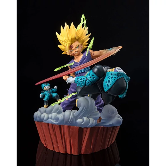 Dragon Ball FiguartsZERO PVC Szobor - Super Saiyan 2 Son Gohan -Anger Exploding Into Power- 20 cm
