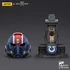 Kép 6/6 - Warhammer 40,000: Space Marine 2 Replica Ultramarines Lieutenant Titus helmet with Display Stand 44 cm