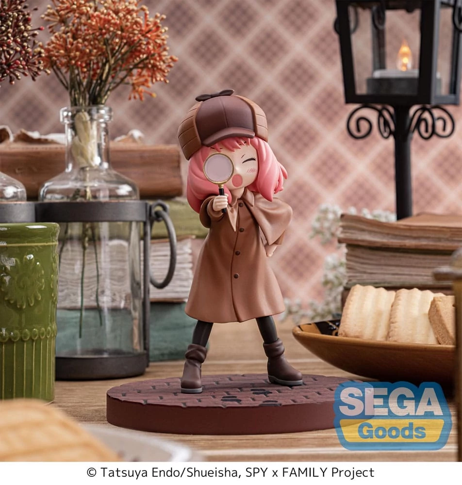 Spy x Family Luminasta PVC Szobor - Anya Forger Playing Detective 12 cm
