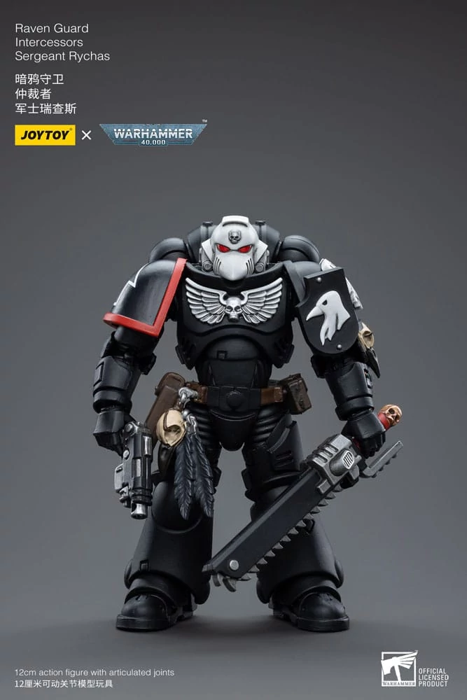 Warhammer 40k Akciófigura - 1/18 Raven Guard Intercessors Sergeant Rychas 12 cm